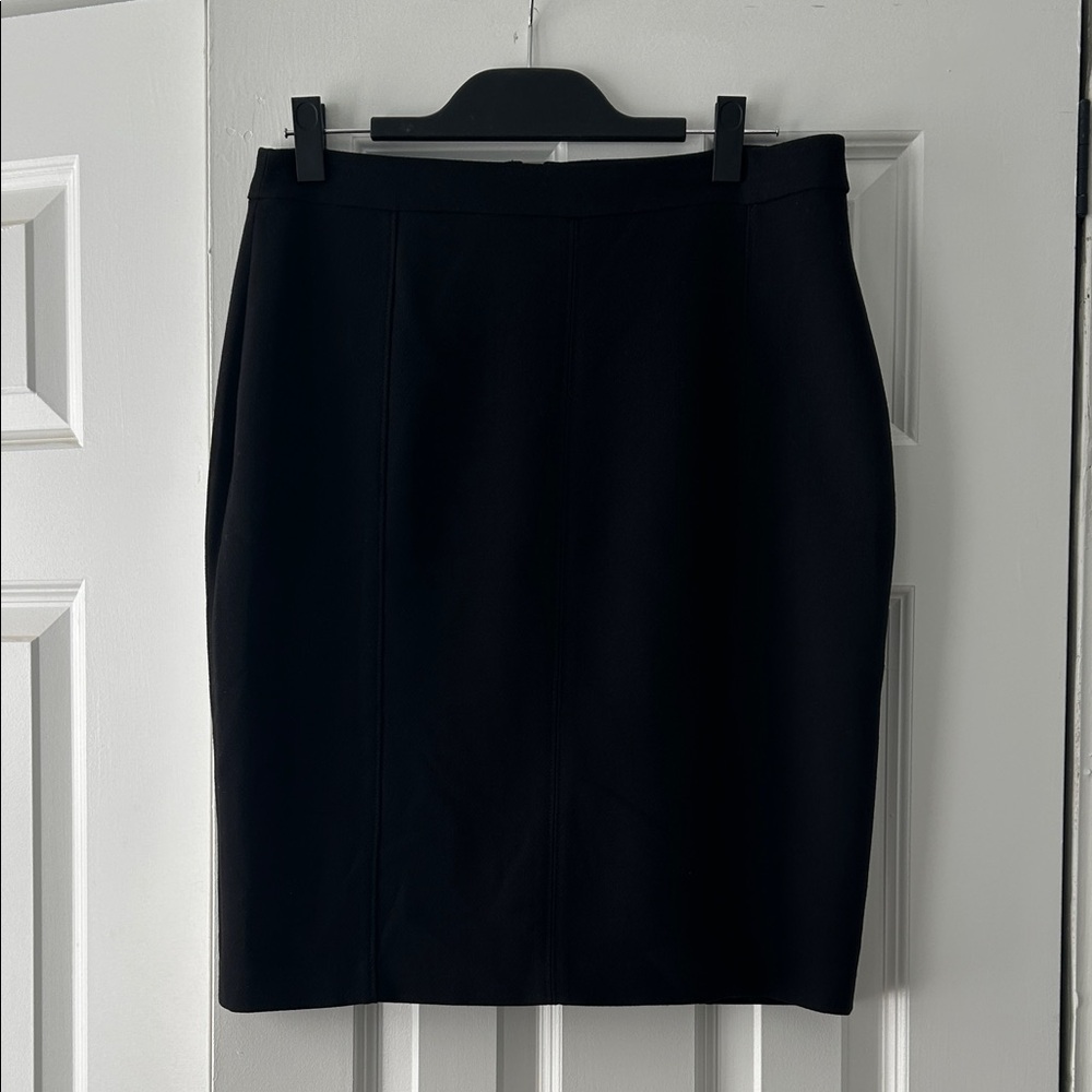Halogen Classic Black Pencil Skirt